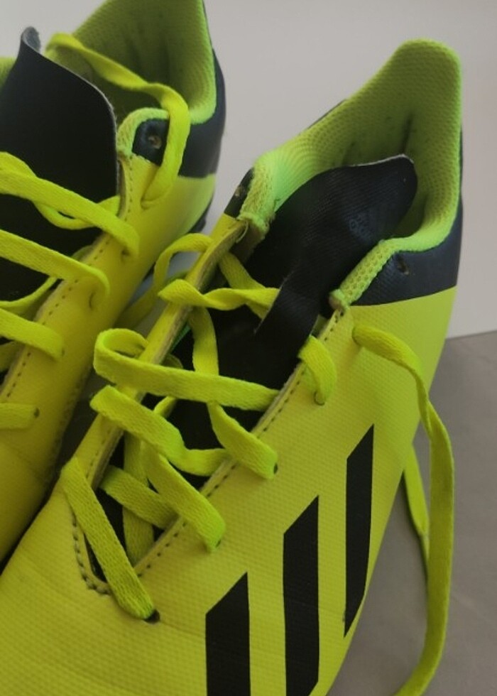 Adidas çocuk krampon - Görsel 2