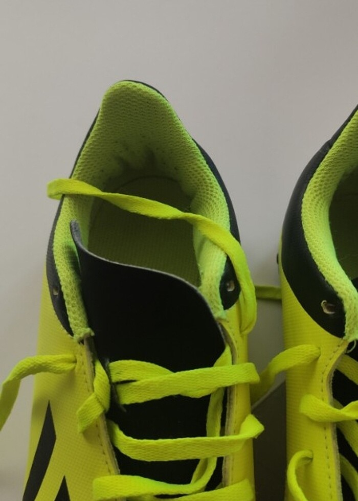 Adidas çocuk krampon - Görsel 3