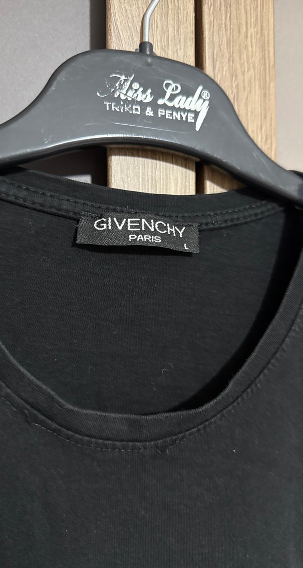 Siyah Baskılı Erkek Tişört - Görsel 3