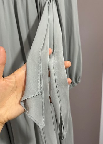 Uzun V Yaka Elbise - Görsel 4