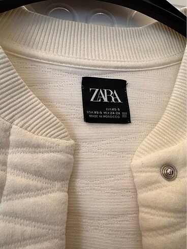 Zara Zara taşlı ceket