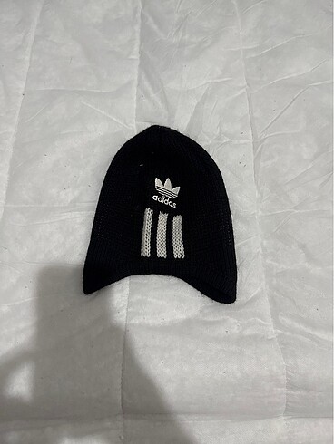 Adidas çocuk beresi
