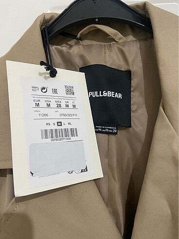 m Beden kahverengi Renk Trençkot pull and bear etiketli