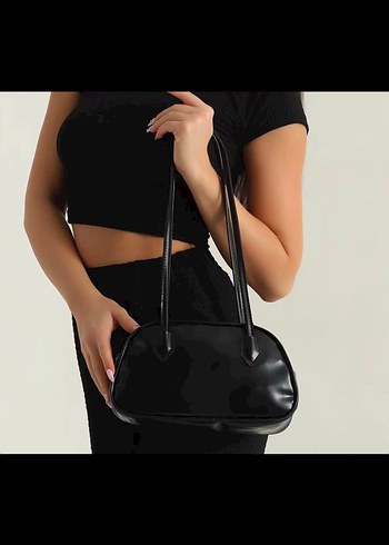 Diğer Parlak Siyah Deri Minimalist Kadın Çanta
