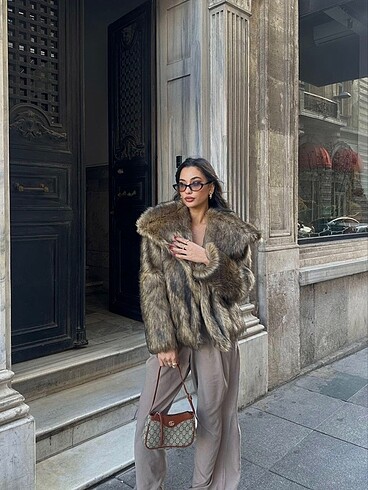 Zara Model Peluş Kürk