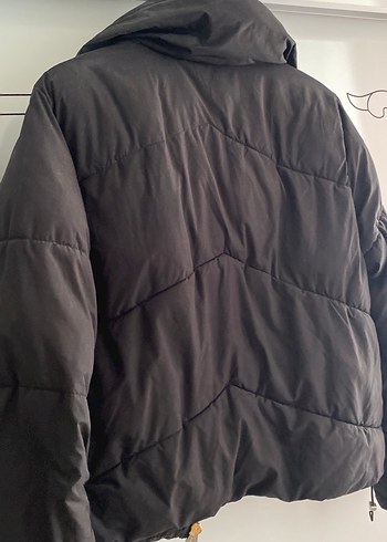 26 Beden Bershka sisme mont