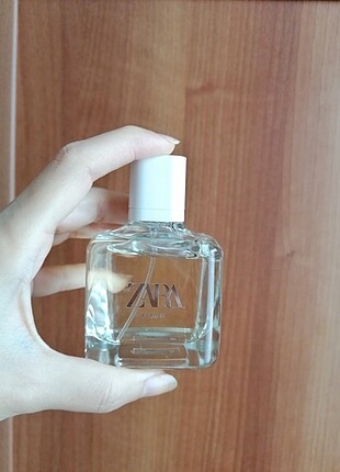 Zara femme