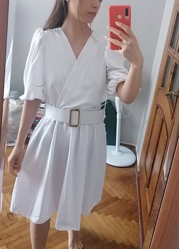 Zara Beyaz elbise 