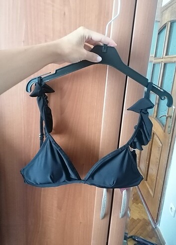Bikini üstü