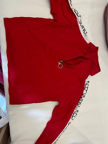 Diğer Kırmızı Fermuar Detaylı Crop Sweatshirt