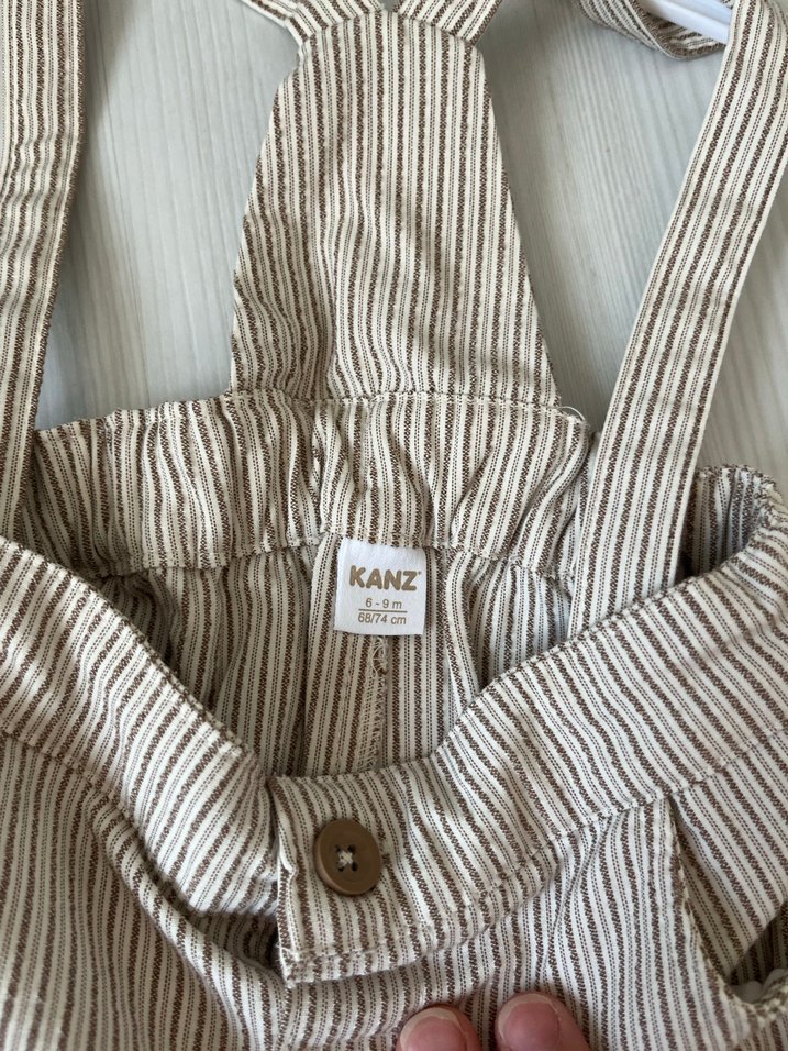 Çizgili Bej Erkek Çocuk Askılı Tulum - Görsel 3