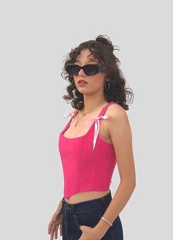 Pembe korse????