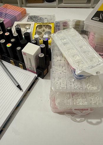 Çok Renkli Tırnak Cilası Seti - Görsel 4