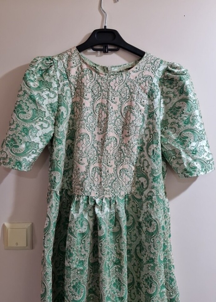 Elbise ozel dikim. Beden 40. Kumaş harika.   - Görsel 4