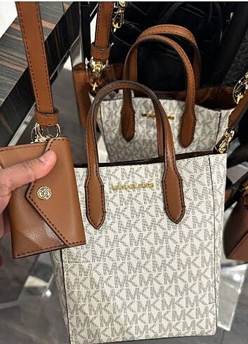 Michael Kors Vincent Logolu Saffiano. Orijinal - Görsel 9