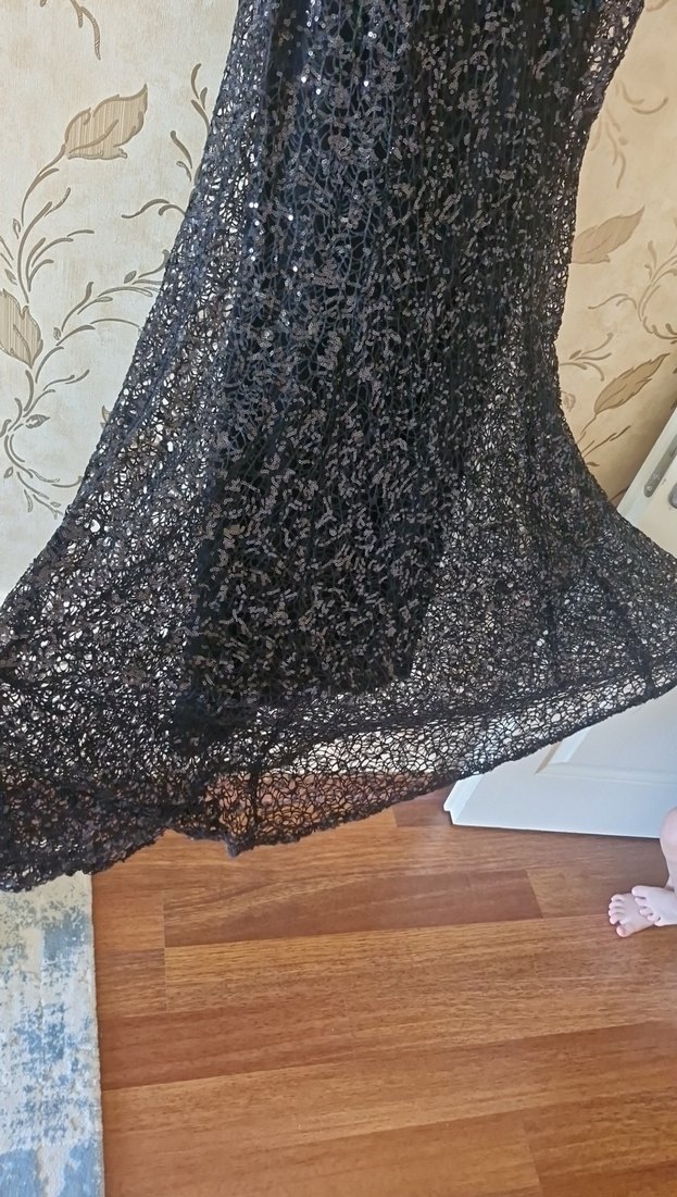 siyah pullu Uzun Kollu Drapeli Abiye Elbise - Görsel 2