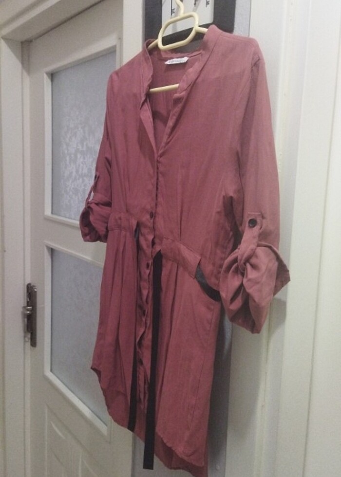 Kısa kol gömlek kuşaklı  - Görsel 2