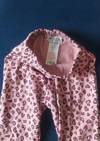 Beyaz fırfırli Kalp Detaylı Bebek Kız Takımı - Görsel 5