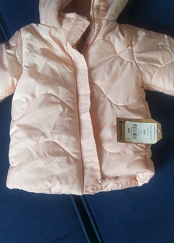 Kız Çocuk Pudra Kapüşonlu Kürklü Mont - Görsel 5