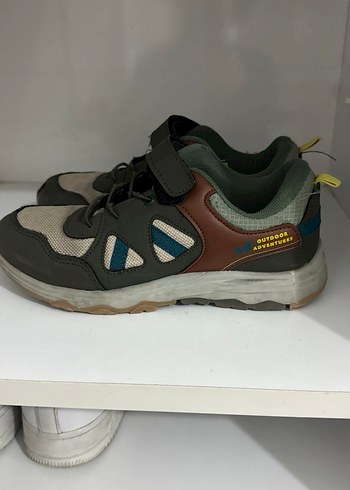 LC Waikiki Gri Erkek Çocuk Spor Ayakkabı