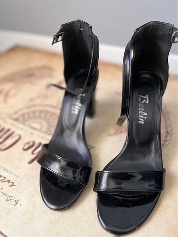 Klasik ayakkabı
