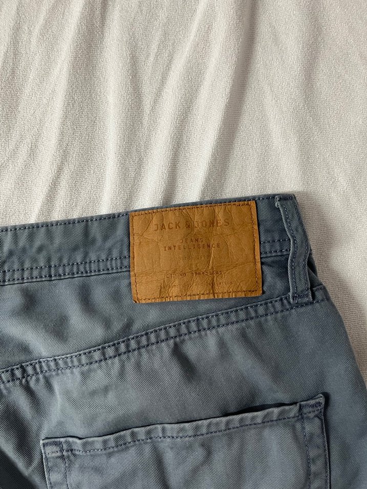 Jack & Jones Gri Denim Erkek Midi Şort - Görsel 4