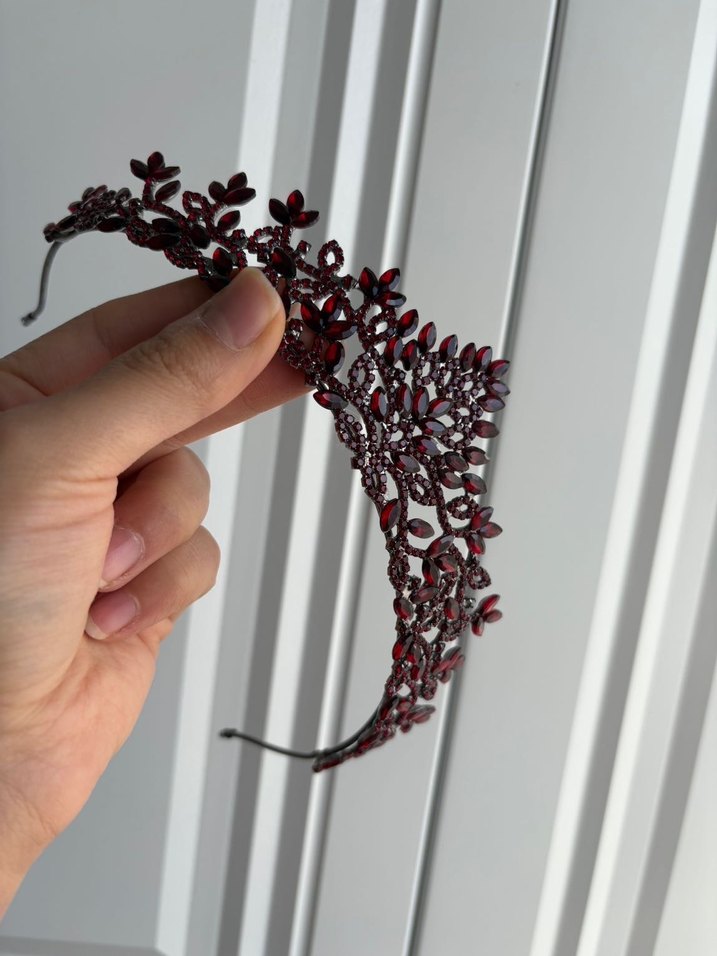 Bordo Parlak Gotik Taç - Görsel 5