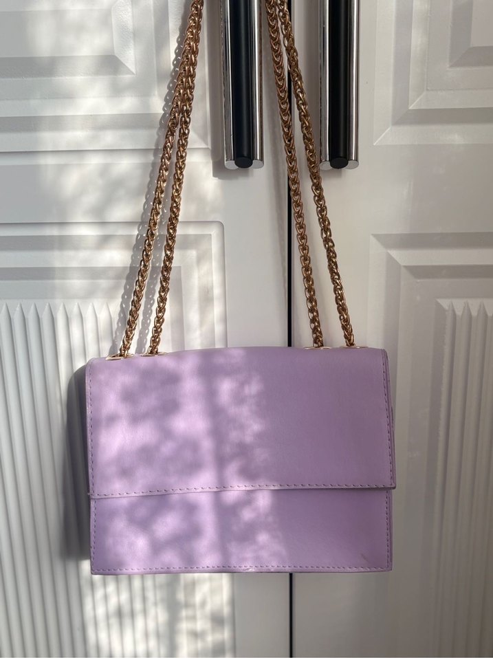 Mor Zincir Detaylı Kadın Deri Çanta - Görsel 2
