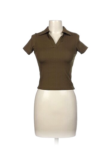 Diğer T-shirt %70 İndirimli.