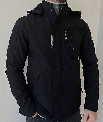 Erkek Softshell Mont