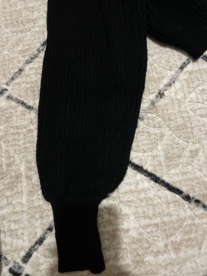 Siyah Yün Kadın Boğazlı Kazak - Görsel 3