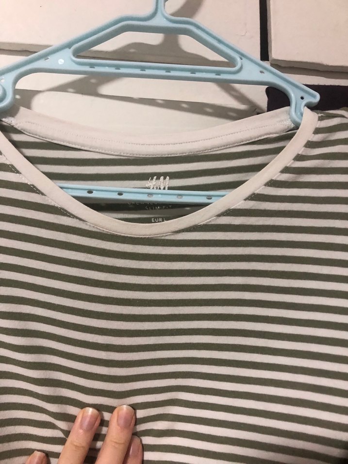 Yeşil Çizgili Bluz - Görsel 2