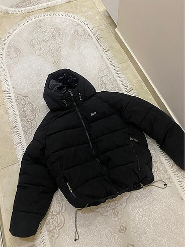 Pull and bear stwd mont