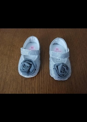 Kız Çocuk Beyaz Velcro Bantlı Babet - Görsel 2