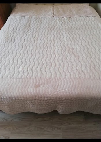 Pudra rengi kullanılmış  çift kişilik yatak örtüsü - Görsel 2