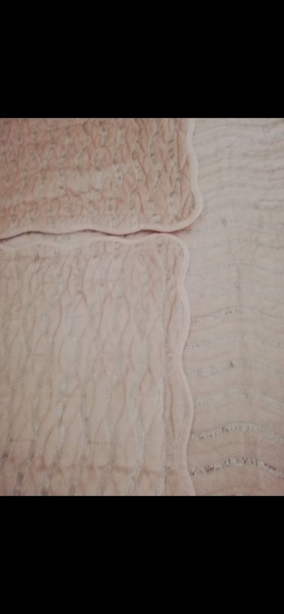 Pudra rengi kullanılmış  çift kişilik yatak örtüsü - Görsel 5