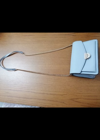 Zincir Detaylı Pastel Mavi Deri Kadın Çanta - Görsel 2
