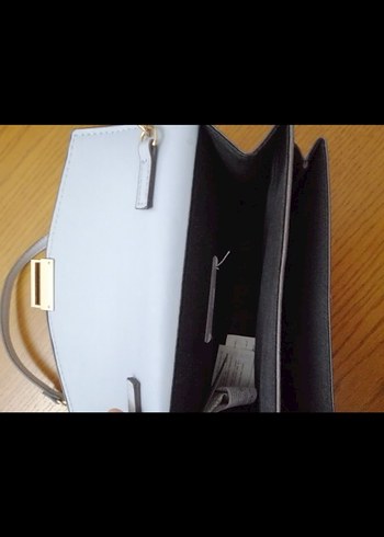 Zincir Detaylı Pastel Mavi Deri Kadın Çanta - Görsel 6