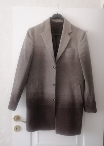 Bej Düğmeli Erkek Yün Kaban - Görsel 2