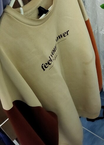 44 Beden çeşitli Renk Sweatshirt
