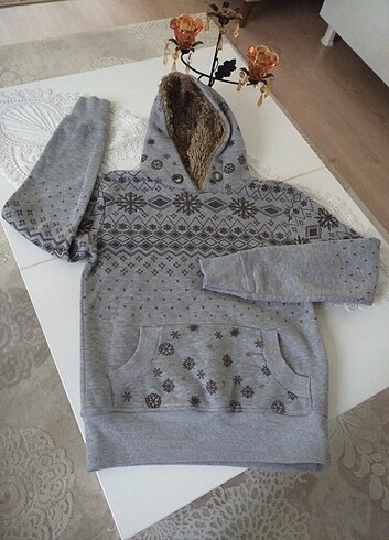 s Beden Kapüşonlu sweatshirt