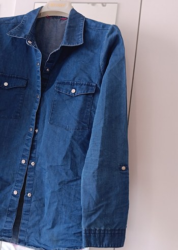 Düğmeli Mavi Denim Kadın Gömlek - Görsel 6