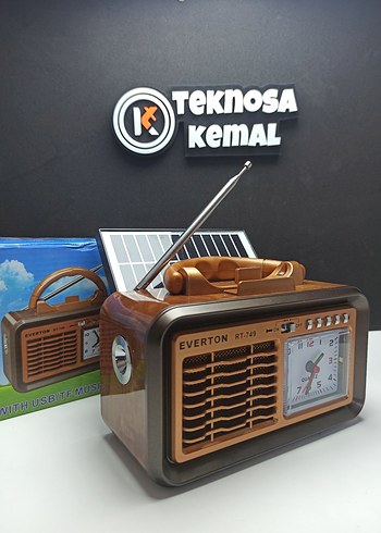 Güneş Enerjili Saatli ve Lambalı Nostaljik Radyo