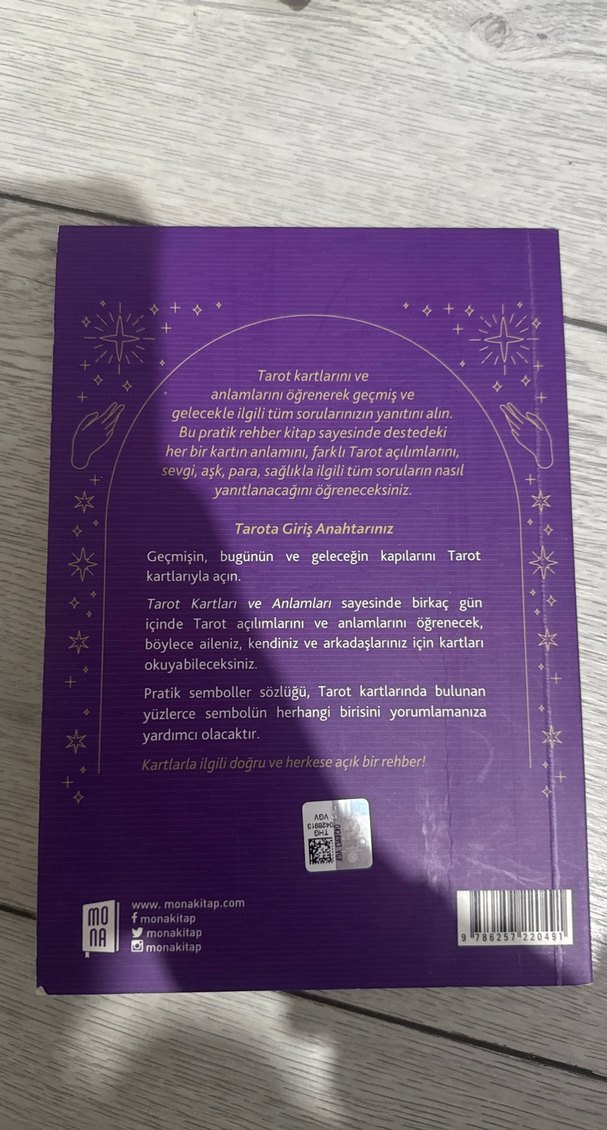Tarot Kartları ve Anlamları Kitabı - Görsel 2