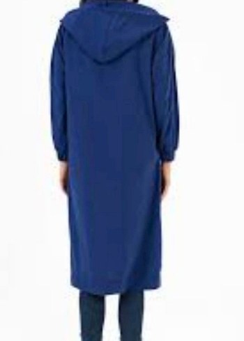 Kapüşonlu Lacivert Uzun Kadın Yağmurluk - Görsel 2