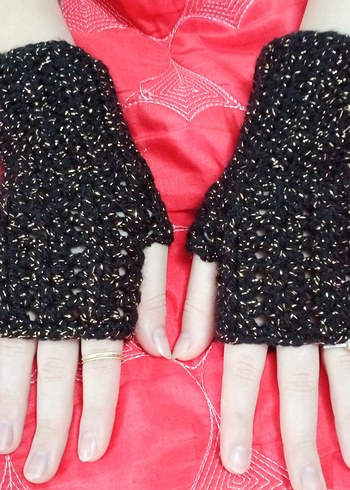 Siyah Parlak Örgü Kadın Eldiven - Görsel 2