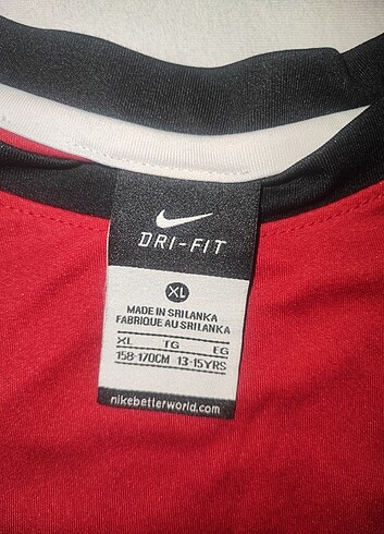13-14 Yaş Beden Nike Dri Fit Forma
