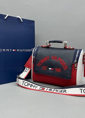 Beden TOMMY HILFIGER ÇANTA