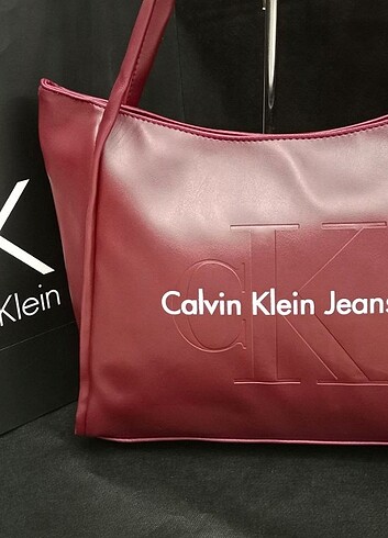 CALVİN KLEİN BAYAN ÇANTA