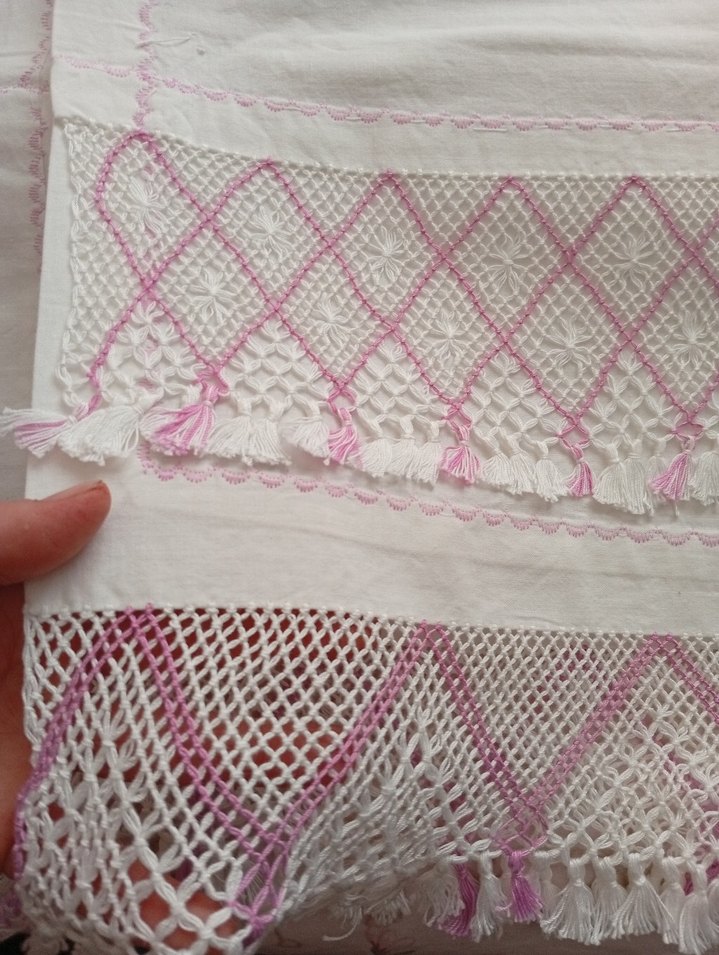 Düğüm El İşi Püsküllü  Örtü - Görsel 2